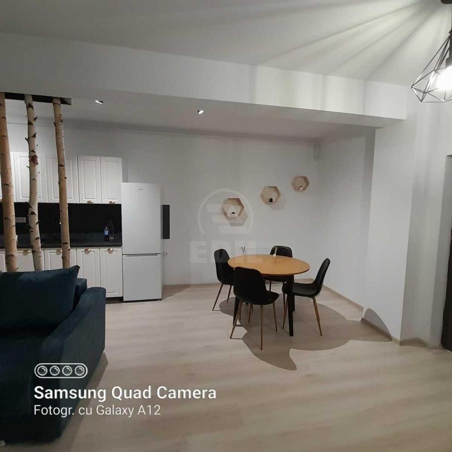 Apartament Cochet Cu Design Modern Apartment ฟลอเรชติ ภายนอก รูปภาพ