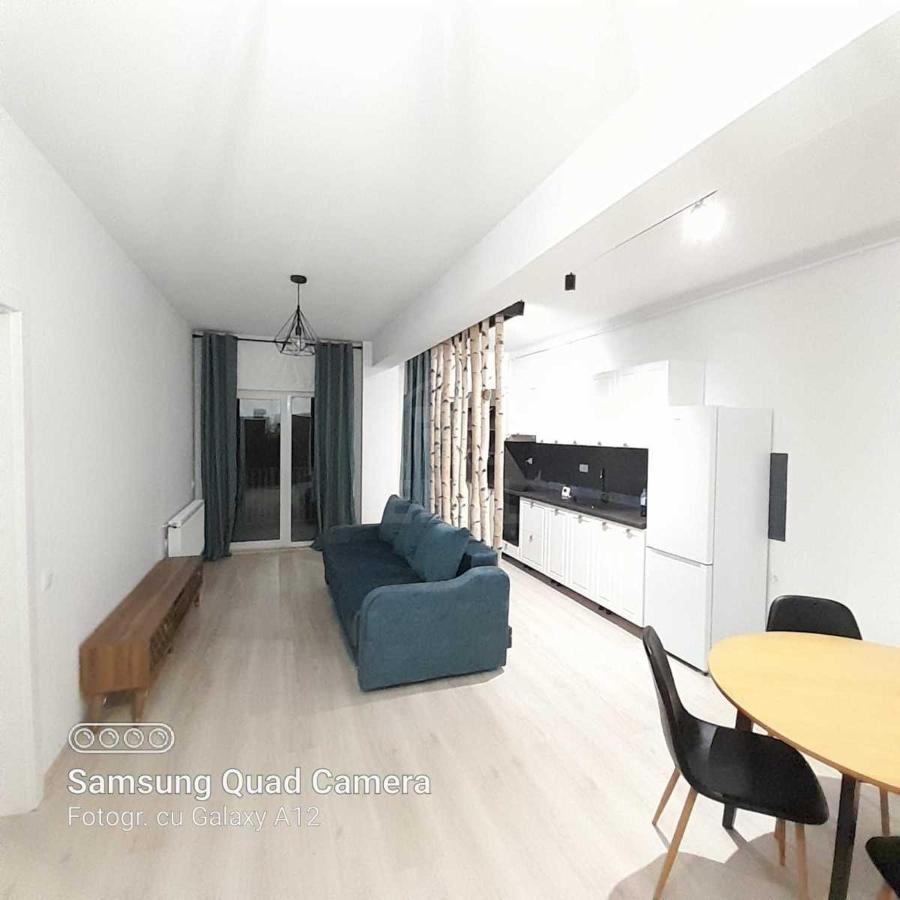 Apartament Cochet Cu Design Modern Apartment ฟลอเรชติ ภายนอก รูปภาพ