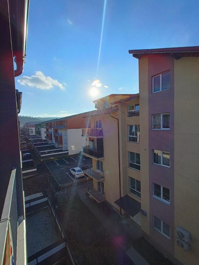 Apartament Cochet Cu Design Modern Apartment ฟลอเรชติ ภายนอก รูปภาพ